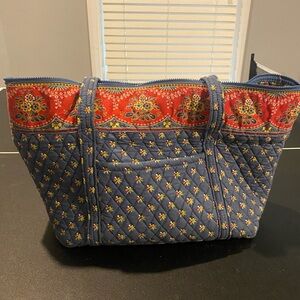Vera Bradley Emily overnight bag